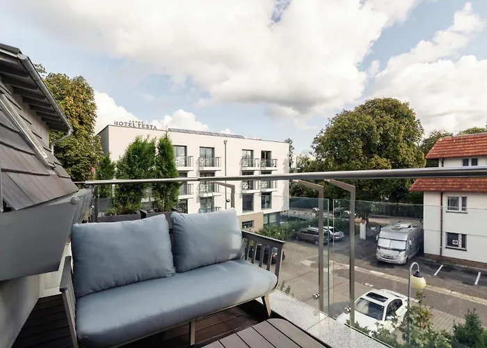 Meridian Luxury Apartments By Grand Apartments